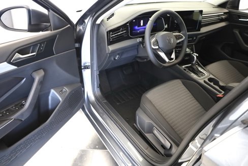 New 2025 Volkswagen Jetta S image 9