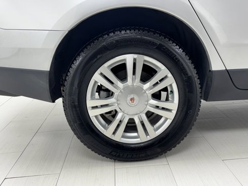 Used 2015 Cadillac SRX Luxury w/ Driver Awareness Package image 42