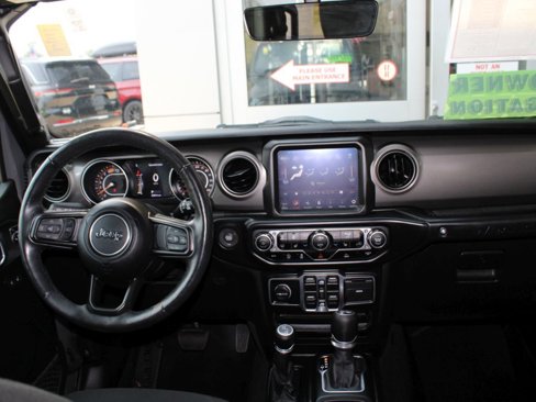 Certified 2022 Jeep Wrangler Unlimited Sport w/ Sun And Sound Package image 30