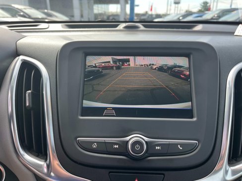 Certified 2021 Chevrolet Equinox LS image 28