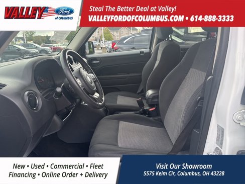 Used 2015 Jeep Patriot Latitude w/ Sun/Sound Group image 9