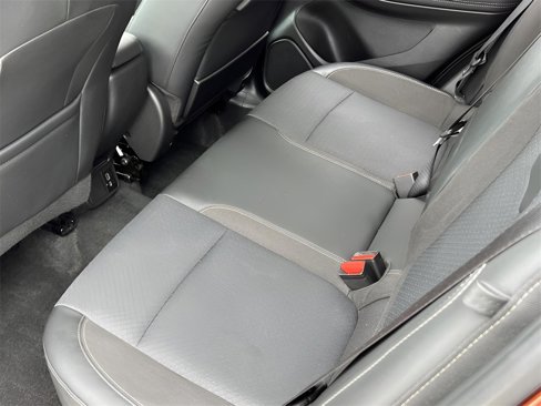 Used 2021 Buick Encore GX Select image 18
