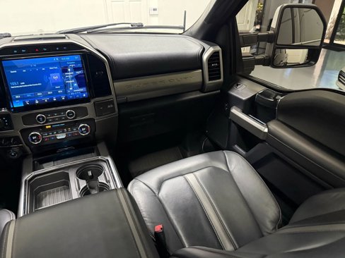 Used 2022 Ford F250 Platinum w/ FX4 Off-Road Package image 30