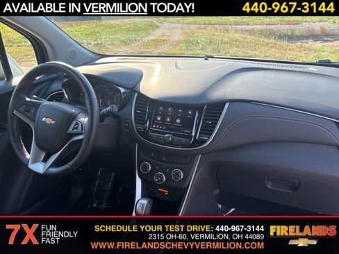 Certified 2022 Chevrolet Trax LT w/ LT Convenience Package image 26