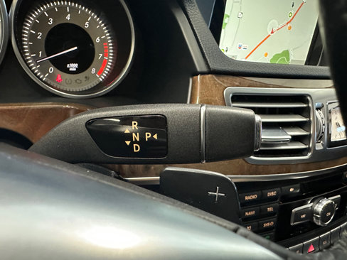 Used 2014 Mercedes-Benz E 350 Sedan image 45
