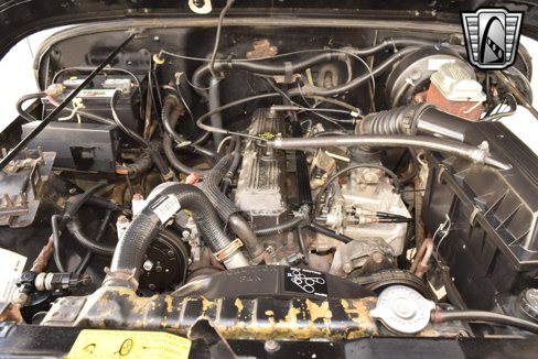 Used 1993 Jeep Wrangler 4WD image 19
