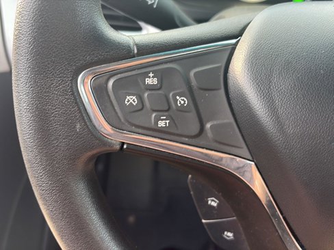 Used 2018 Chevrolet Bolt LT image 13