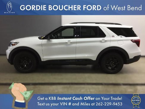Certified 2022 Ford Explorer Timberline w/ Timberline Technology Package image 2