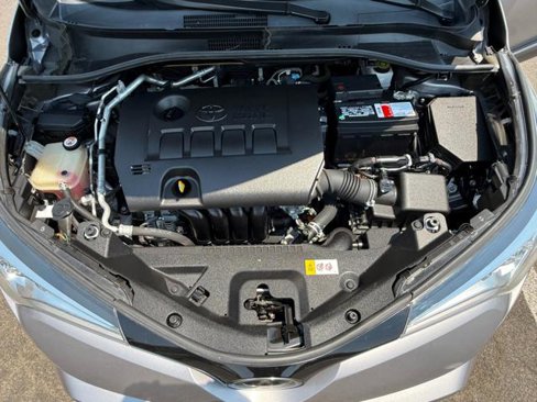 Used 2019 Toyota C-HR LE image 18