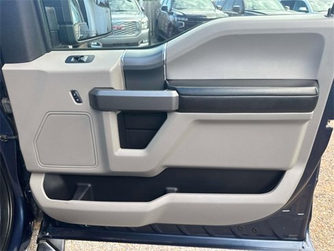 Used 2017 Ford F150 XLT w/ Equipment Group 301A Mid image 17