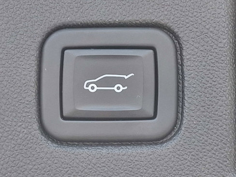 Certified 2024 Chevrolet Equinox LT w/ LPO, Floor Liner Package image 28