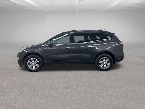 Used 2017 Chevrolet Traverse LT image 8
