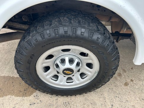 Used 2019 Chevrolet Silverado 2500 LT w/ All Star Edition image 24