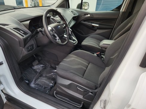 Used 2017 Ford Transit Connect XLT image 6