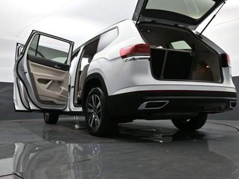 Used 2022 Volkswagen Atlas SE image 36