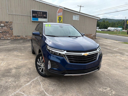 Used 2022 Chevrolet Equinox LT image 1
