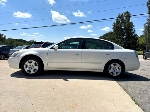 Used 2004 Nissan Altima 2.5 S image 9