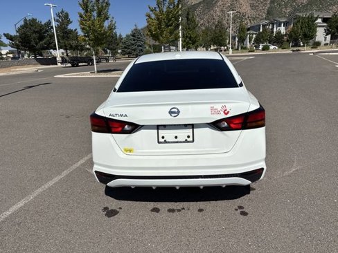 Used 2020 Nissan Altima 2.5 S image 4