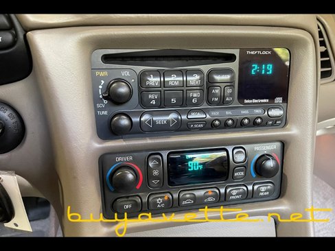 Used 2003 Chevrolet Corvette Convertible w/ Preferred Equipment Group1 image 19