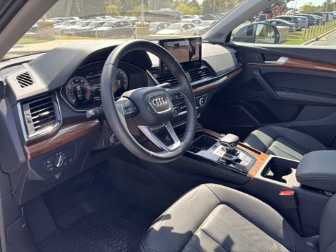 Used 2023 Audi Q5 2.0T Premium Plus w/ Premium Plus Package image 15