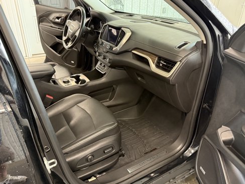 Used 2019 GMC Terrain Denali w/ Advanced Safety Package image 31