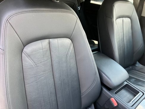 Used 2020 Audi Q5 2.0T Premium image 35