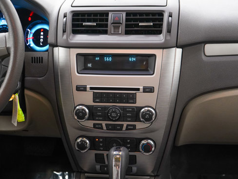 Used 2010 Ford Fusion SE image 14