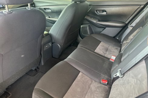 Used 2022 Nissan Sentra SR w/ Electronics Package image 12