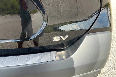 Used 2019 Nissan Kicks SV w/ Exterior Package image 9