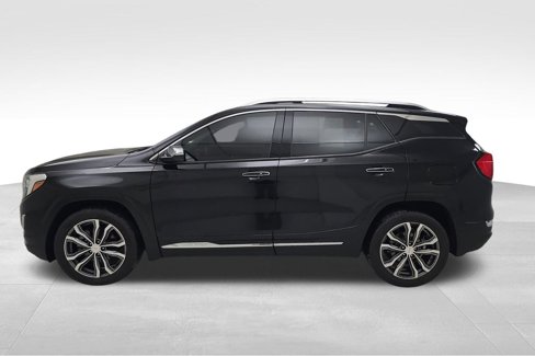 Used 2018 GMC Terrain Denali w/ Advanced Safety Package image 6