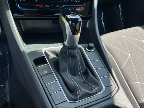 New 2025 Volkswagen Jetta Sport image 25