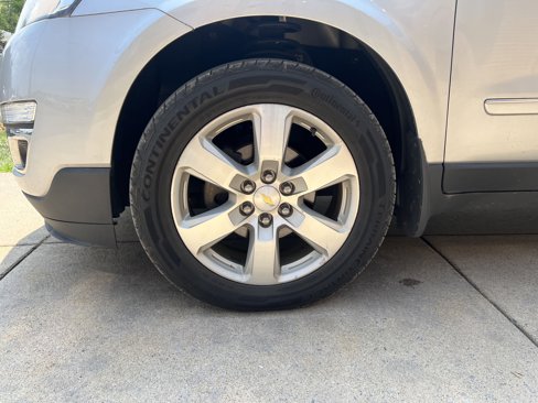 Used 2017 Chevrolet Traverse Premier image 11