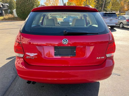 Used 2013 Volkswagen Jetta SE image 4