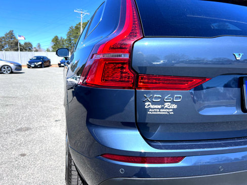 Used 2020 Volvo XC60 T5 Momentum image 41