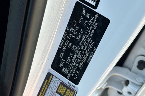 Used 2024 Kia Forte LXS image 20