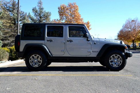 Used 2015 Jeep Wrangler Unlimited Rubicon w/ Dual Top Group image 8