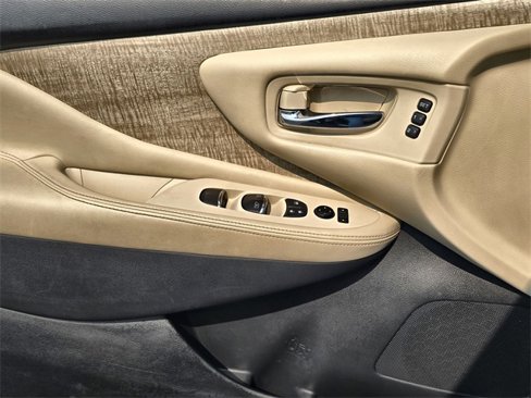 Used 2023 Nissan Murano SL w/ SL Moonroof Package image 19