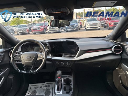 Certified 2024 Chevrolet Trax RS w/ Sunroof Package image 25