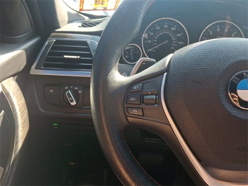 Used 2018 BMW 330i xDrive Sedan image 20