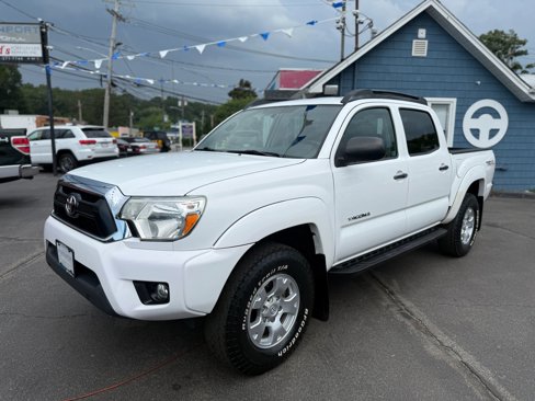 Used 2013 Toyota Tacoma 4x4 Double Cab image 2
