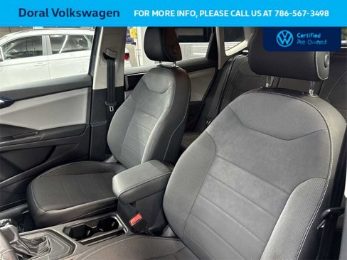 Certified 2022 Volkswagen Taos SE image 14