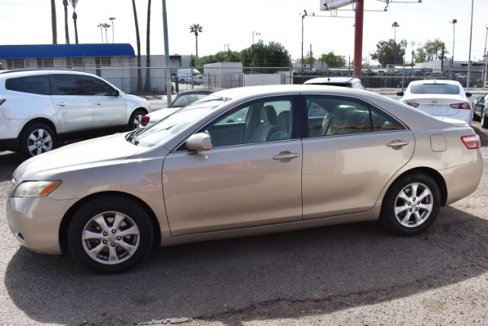 Used 2009 Toyota Camry LE image 3