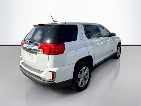 Used 2017 GMC Terrain SLE image 5