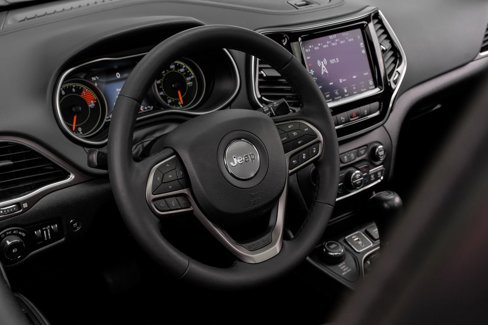 Used 2021 Jeep Cherokee Limited w/ Elite Package image 4