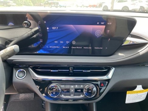 New 2025 Buick Envista Sport Touring w/ Convenience I Package image 17