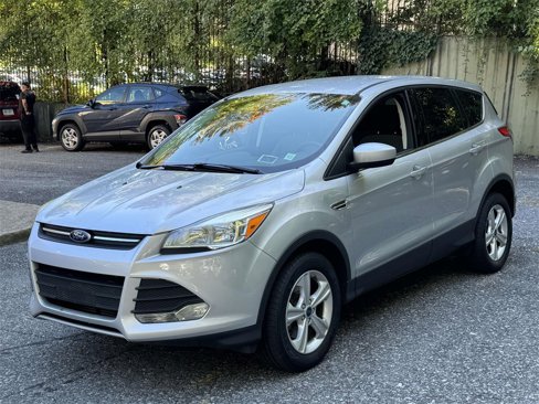 Used 2014 Ford Escape SE image 3