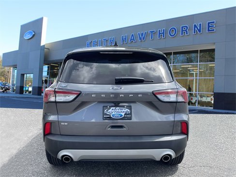 Certified 2022 Ford Escape SE image 5