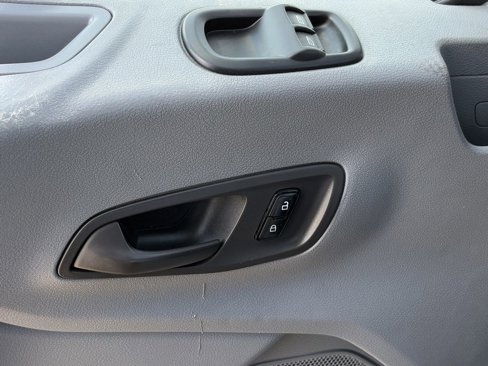 Used 2019 Ford Transit 250 148 Medium Roof image 22