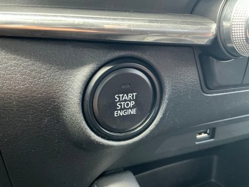 Used 2019 MAZDA MAZDA3 Sedan image 26