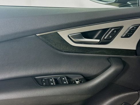 Used 2019 Audi Q7 2.0T Premium w/ Convenience Package image 18